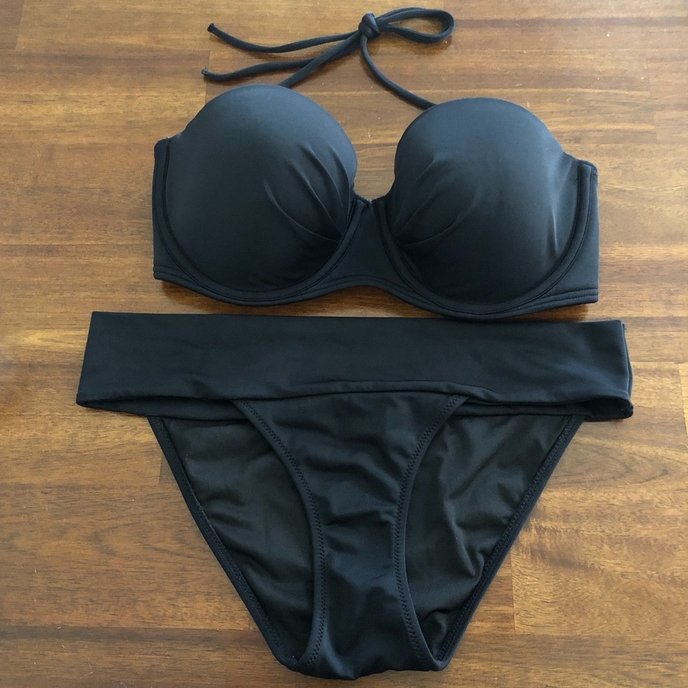 Victoria’s Secret bikini